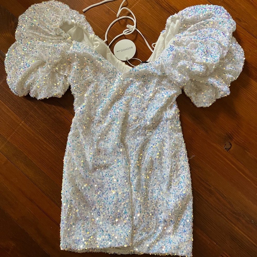 BooHoo- Sequin Puff Sleeve Dress